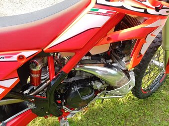 Beta Xtrainer 300 2T MY 2018 - 5
