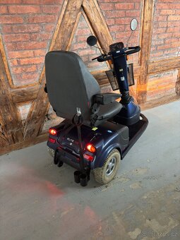 Elektrická tříkolka/invalidní vozík STERLING ELITE XS - 5