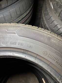 Letní Barum Bravuris 5 HM 215/65 R17 - 5
