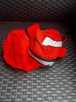 Malý dětský batůžek rybička (Nemo) s kapucí - 5