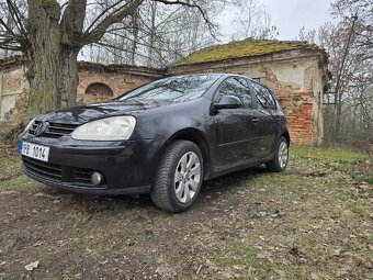 VW Golf 5 - 5
