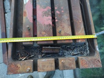 Svařovací stůl s T drážkami - 5