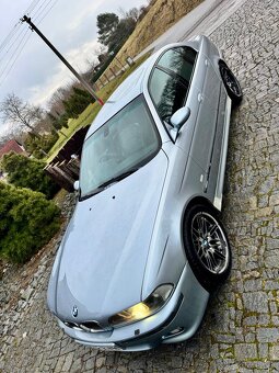BMW M5 E39 BlueWater / nahradni dily - 5