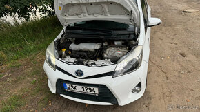 Toyota Yaris - HYBRID - 5