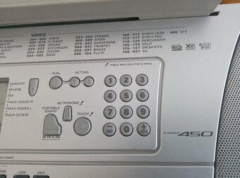 Varhany Yamaha PSR 450 - 5