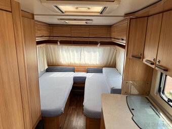 Karavan Wilk Stern 530, rok 2012 - 5