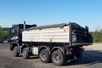 MB AROCS 8x4 Bordmatic/ termokorba/CRAMARO/ ALU disky/ tažné - 5