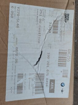 Prodám originál střešní nosič/příčníky BMW - 5