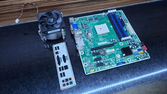 MSI MS-7778 VER: 1.0 AMD FM2 - 5