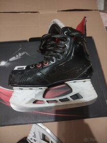 Brusle Bauer Vapor X600 vel.35,5 D - 5