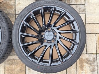 alu TOMASON TN16 8x18" 5x114,3 ET40 s pneu 225/40 R18 - 5