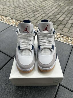 Nike SB x Air Jordan 4 Retro Summit White Navy - 5