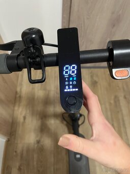 Elektrická koloběžka Xiaomi Essential - 5