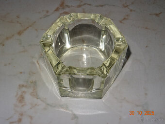 SKLENĚNÝ STARÝ POPELNÍK - 5