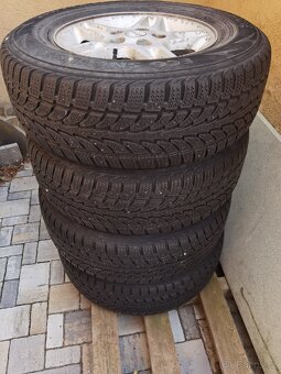 Rockstone 235/70 r16 - 5