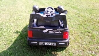 Dětské elektrické autíčko-k opravě - 5