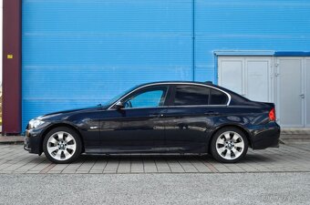 BMW E90 Rad 3 325i A/T - 5