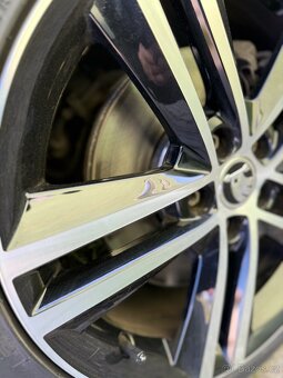 Škoda Rapid Spadeback 1.6 TDI Sport, pano, digiklima, navii - 5