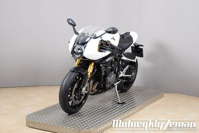 Triumph Speed Triple 1200 RR - 5