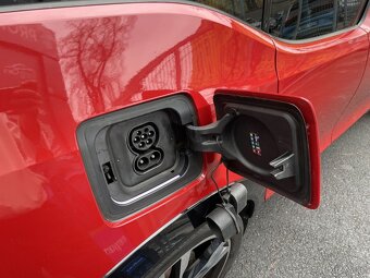 BMW I3 i3S, 120 Ah, Kamera, Panorama, Tepelné čerpadlo - 5
