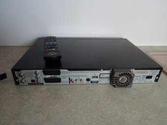 DVD a HDD rekordér Panasonic DMR-EH57 - 160 GB - HDMI - TOP - 5