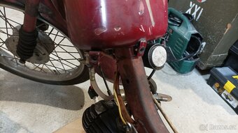 Jawa 555 - 5