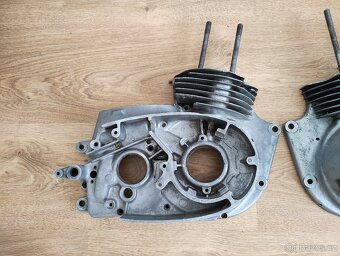 Prodám párové kartery motoru na jawa 250/353 kývačka - 5