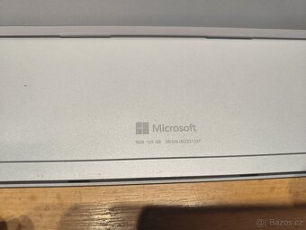 Microsoft Surface Go 3 128 GB - 5