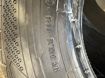 Pneu continental . - 5