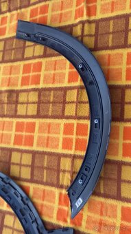 Blatník LP Volvo V90CC - 5