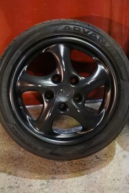 Originální kola Porsche 996 R17 s pneu Advan - 5
