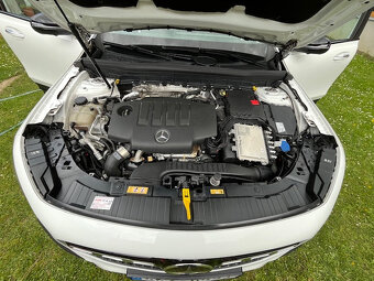 Prodám Mercedes Benz 220d 4 MATIC/AMG packet 140Kw - 5