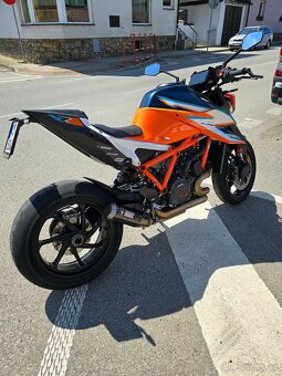 KTM 1290 Super Duke RR - 5