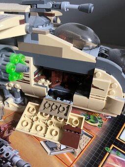 LEGO 75084 Wookiee Gunship - 5