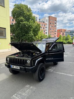 Jeep Cherokee XJ 4.0 - 5