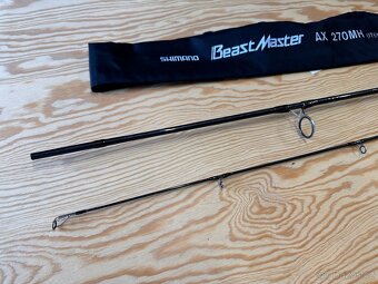 PŘÍVLAČOVÝ PRUT SHIMANO BEAST MASTER AX S.D.R. 270 MH 15 - 4 - 5