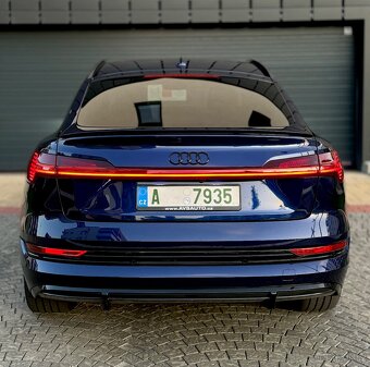 Audi e-tron 55 2020 Sportback S-line 300 kW QUATTRO - 5
