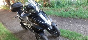 Piaggio Mp3 300 Yourban LT - 5