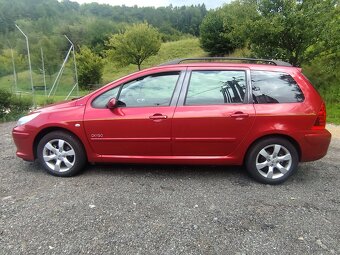 Peugeot 307 kombi 1,6 benzín88000km - 5