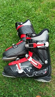 Nordica Firearrow Team lyžáky pro juniora 39/40 - 5