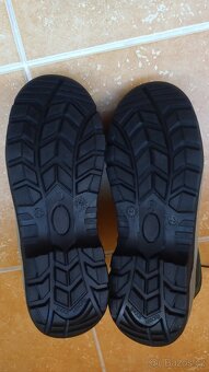 Prodám pánskou pracovní obuv - 5