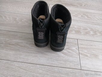 Válenky UGG vel.36 - jako nové - 5