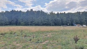 Prodej pozemku 872m2 v Horách - 5