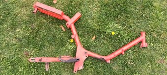 Babetta 210 - ram červený č2 - 5