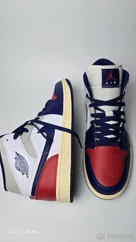 Nike Air Jordan 1 mid  44eu - 5