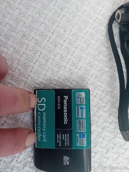 kamera Panasonic SDR-S10 - 5