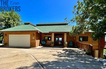 New Latitude, Calabash Bight - 5