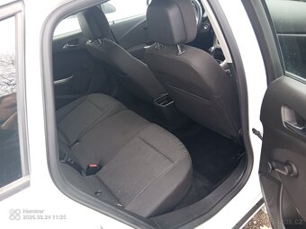 Opel Astra combi 2011 1.4 T - 5