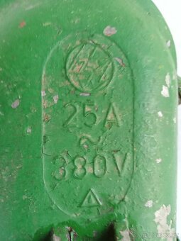 oválné zástrčky 380V 25A - 5