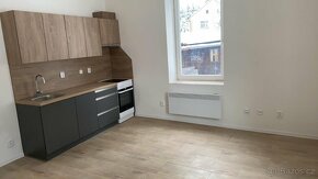 Prodej byty 1+kk, 28 m² - Trutnov - Horní Staré Město - 5